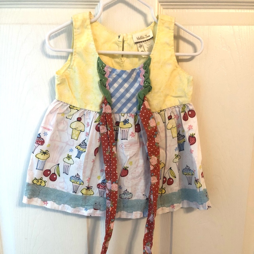 Matilda Jane size 18-24 month cupcake top